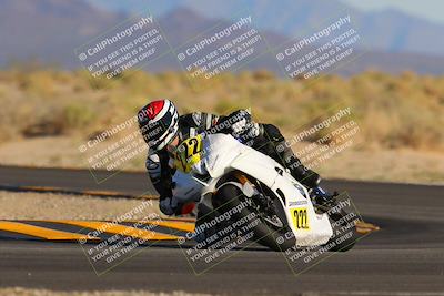 media/Oct-29-2022-CVMA (Sat) [[14c0aa3b66]]/Race 9 Amateur Supersport Middleweight/